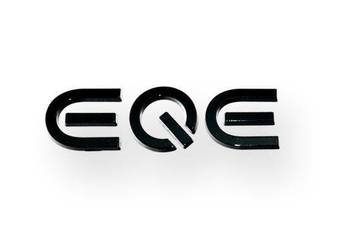 MERCEDES EQE Emblemat klapy bagaznika tyl EQE czarny OE