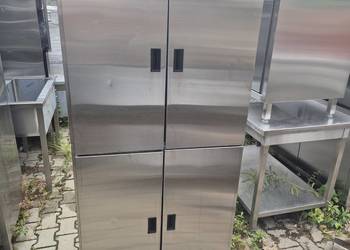 Szafa Przelotowa Drzwi Skrzydłowe 80/57/180 8 Drzwi P