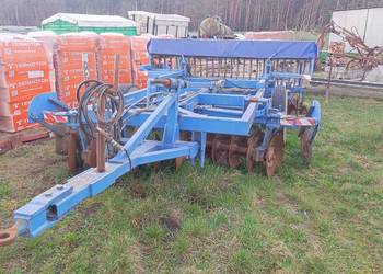 Talerzówka Frost 3m z siewnikiem do poplonu, wał pełny