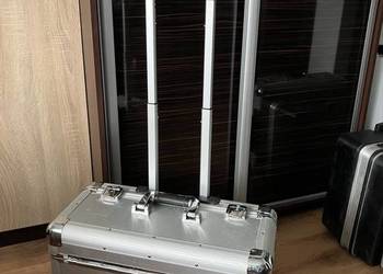 Walizka na kółkach skrzynka dla DJ kablarka