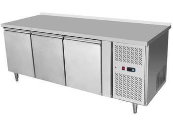 Stół Mroźniczy 3-Drzwiowy Zamrażarka Z Rantem 1795x700x850 Epf3472r