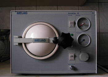 Autoklaw komorowy melag 15 EN