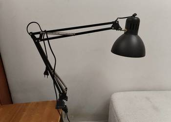 Lampa biurkowa