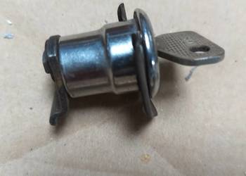 fiat 125p ,polonez zamek klapki baku
