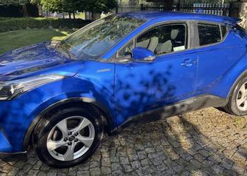 Toyota C-HR 1.8 CHR HYB., MAŁO PALI, MAŁO JEŹDZIŁ, 1 WLAŚCICIEL, GARAŻOWANY