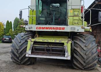 Claas Commandor 228