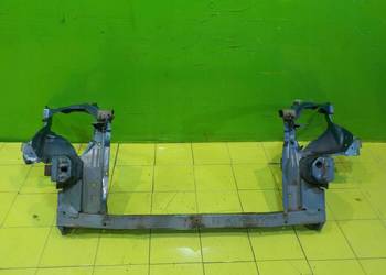 TOYOTA PRIUS II 04r 5D pas przedni