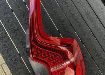 Lampa prawy tył xc90 II 2017 uszkodzona