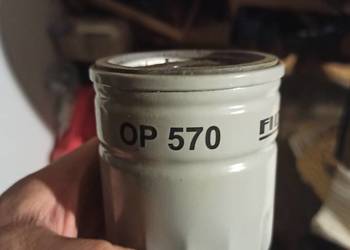 Filtr oleju Filtron OP 570