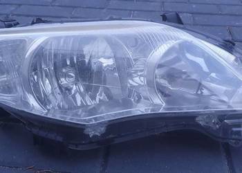 TOYOTA COROLLA E15  lampa przód prawa  WYSYŁKA