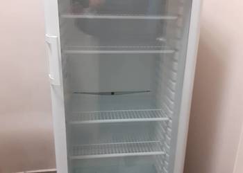 sprzedam lodówkę z drzwiami szklanymi