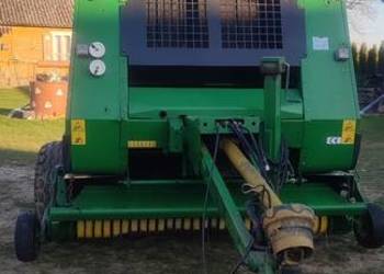 Prasy John Deere 592
