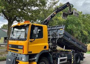 Uzywana wywrotka naped  4x4 z dzwigiem Daf