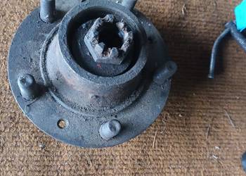 Piasta zuk nysa ,tarpan ,syrena   przyczepka sam