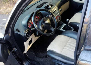 Sprzedam Alfa Romeo 147 wszysko sprawne