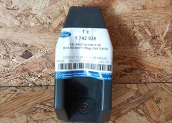FORD FOCUS 11- SEDAN UCHWYT MOCOWANIE LISTWY ZDERZAKA TYŁ BM51-A17B918-AE