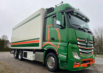 Chlodnia Mercedes 2551