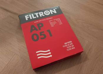 Filtr powietrza silnika Filtron AP051 Opel Astra H 3 1.6 benzyna Z16XER