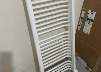 Grzejnik Łazienkowy z termostatem mało uzywany