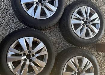 Sprzedam Koła 17 z oponami Peugeot 3008/5008