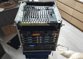 Sprzedam sprzęt dj