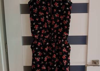 Sukienka letnia  z przepięknym wzorem kwiatowym z firmy Pimkie