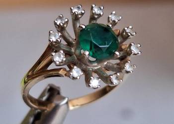Pierścionek Żółte Złoto 585 (14k) Szmaragd i Cyrkonie