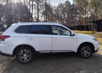Mitsubishi Outlander 2.2 diesel  Biała Perła