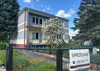 Rezerwacja/Siedlisko z dużym domem i zabudowaniami – Błędnica