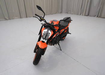 KTM 890 DUKE 2023 / 889,00 ccm / 116 KM