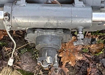 Claas Scorpion 635 Cylinder Drążek Kierowniczy 0019215150 0019215781