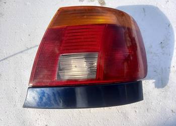 Lampa Prawy Tył Audi A4 B5 Sedan