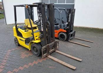 Wozek widłowy  Hyundai 25d-7e Przesow maszt trplex