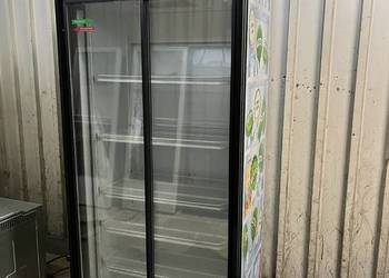 witryna chłodnicza Norcool S800 SD o pojemności 791 litrów