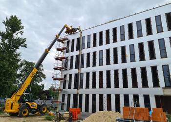 Ładowarka teleskopowa 4 tony, 17 metrów - usługi/wynajem