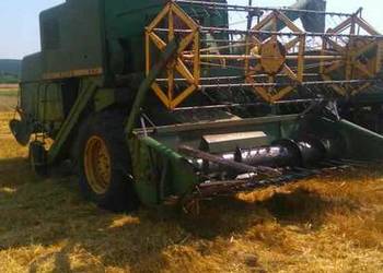 Kombajn zbożowy John Deere 960