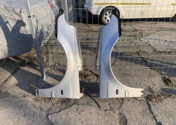 Błotnik lewy lub prawy Saab 95 vector