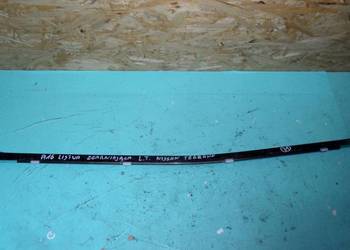 NISSAN TERRANO II LIFT 03r listwa zgarniająca drzwi lewa tył