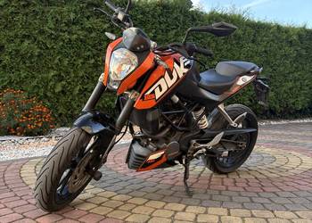 KTM duke 125