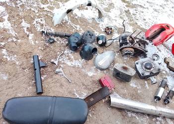 Sprzedam WSK części