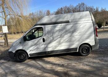 Zamiana na osobowe lub dostawcze Renault Trafic L2H2 2.0 dci QUAD MOTO