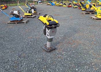 Skoczek Stopa WACKER NEUSON BS 50-2 plus 11in ammann NR 807