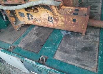Młot wyburzeniowy hydrauliczny Danda 60V