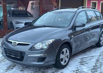 HYUNDAI i30 CW  1,4 Benzyna