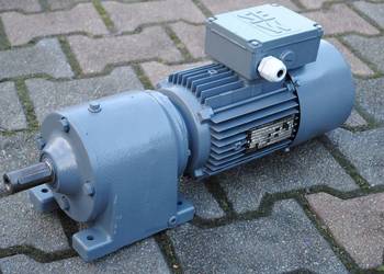 Motoreduktor 0,55kw. 85obr./min.. SEW. z hamulcem. Firmy SEW.