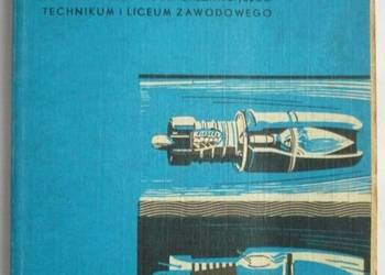FIZYKA DLA KLAS II LICEUM TECHNIKUM - PIECH