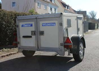 Przyczepa termiczna do przewozu psów WT-Metal Thermo – 3 boksy