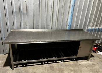 Stół gastronomiczny ze stali nierdzewnej roboczy z półką 250*80 cm