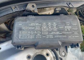skrzynka bezpieczników pod maska honda Accord VI 1,8 VTEC