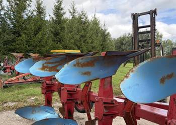 Pług Naud 4 skibowy obrotowy kółko przedpłużki kverneland